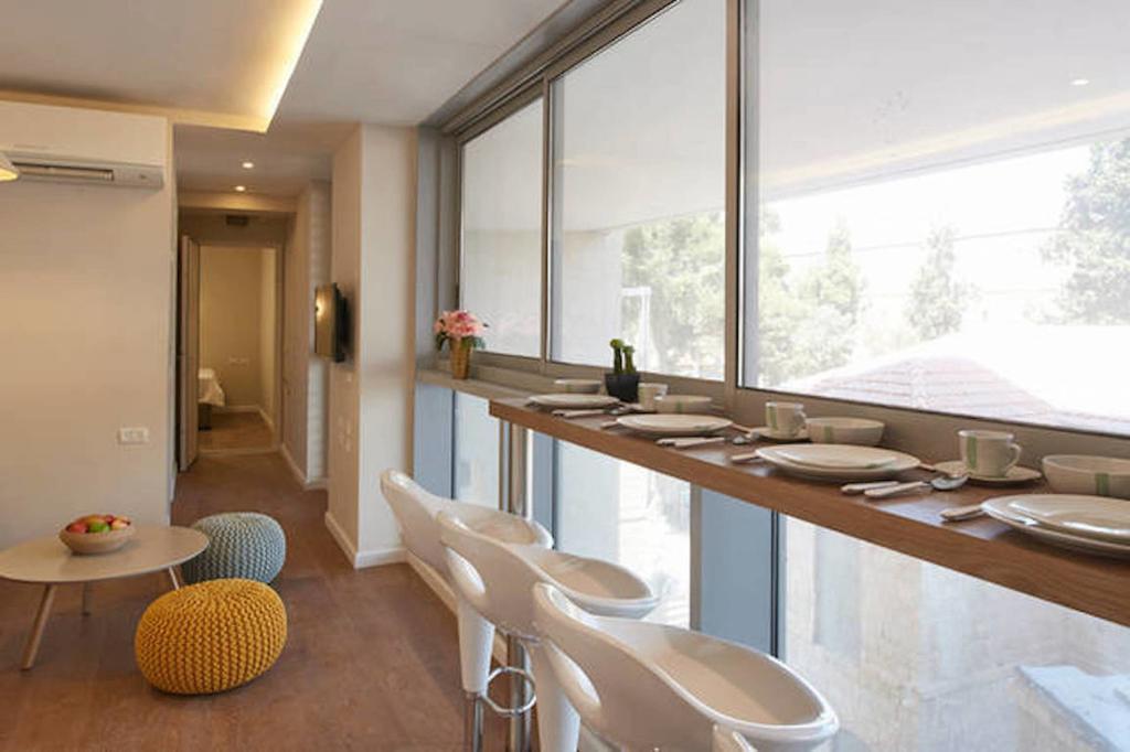 Chic & Quiet Apartments In City Center By Feelhome Jerusalém Quarto foto